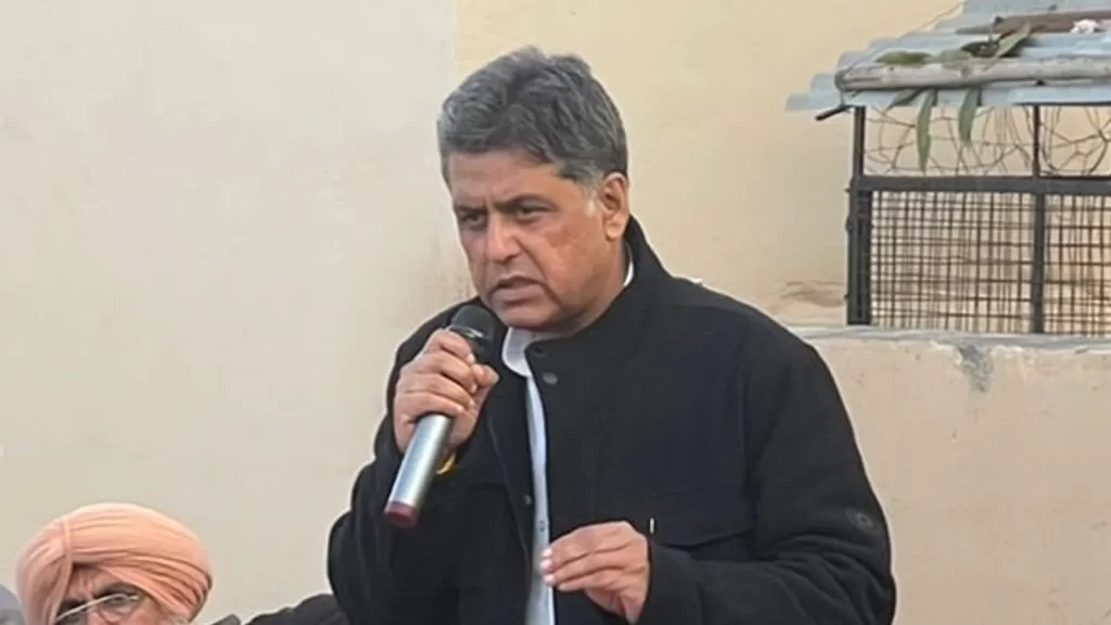 Congress leader Manish Tewari backs Agnipath scheme 