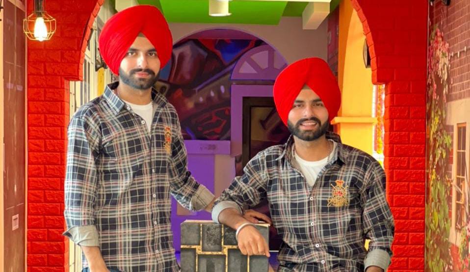 Twinsbother from Amritsar are emerging as famous Punjabi singer.