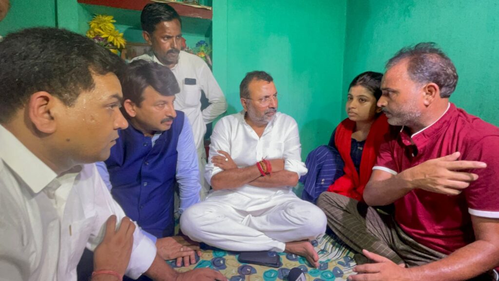 Jharkhand: BJP delegation meet family of Ankita Singh, promised to extend all support 