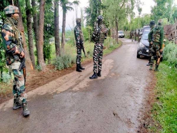 J&K: 2 terrorists killed, 3 soldiers martyred in exchange of fire at Army camp 