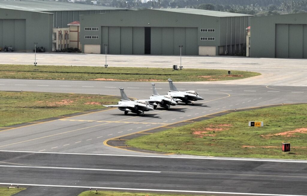 Reciprocal logistic support agreement: French Air Force makes stopover in India.