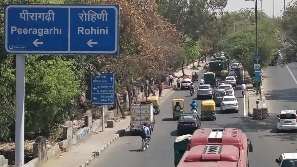 Image of Entrance to Nehru ORR at Gachibowli-DE135059-Picxy