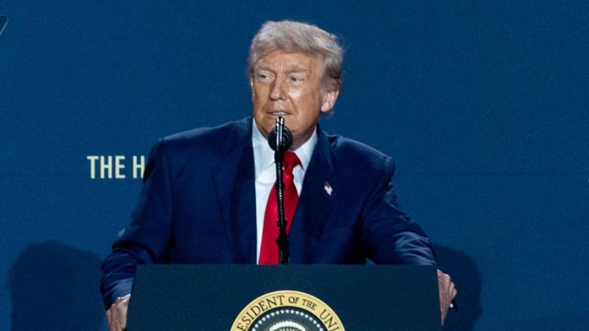 Trump India tariff 2025, US imposes 50% tariff on India, Indian imports tariff hike, India Russia oil trade, Trump sanctions on India, secondary sanctions India