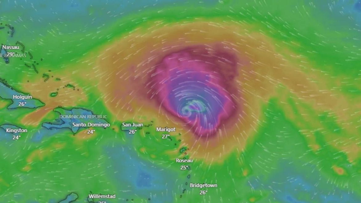Hurricane Erin, Hurricane Erin 2025, Category 3 hurricane Caribbean, Category 4 hurricane forecast,